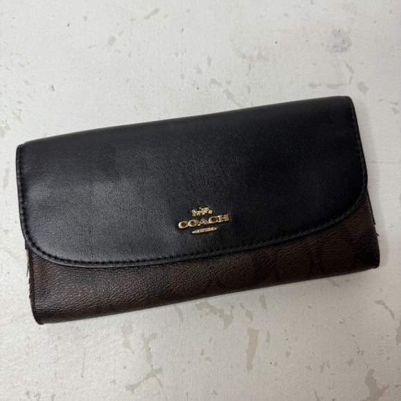 Coach F57319 Signature PVC With Leather Checkbook Wallet Brown Black - Picture 1 of 8